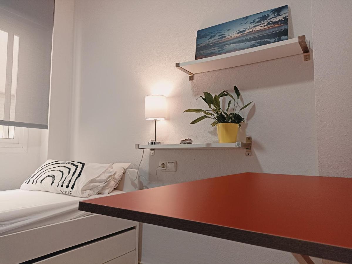 Apartamento Confortable habitación céntrica en piso privado Málaga Exterior foto