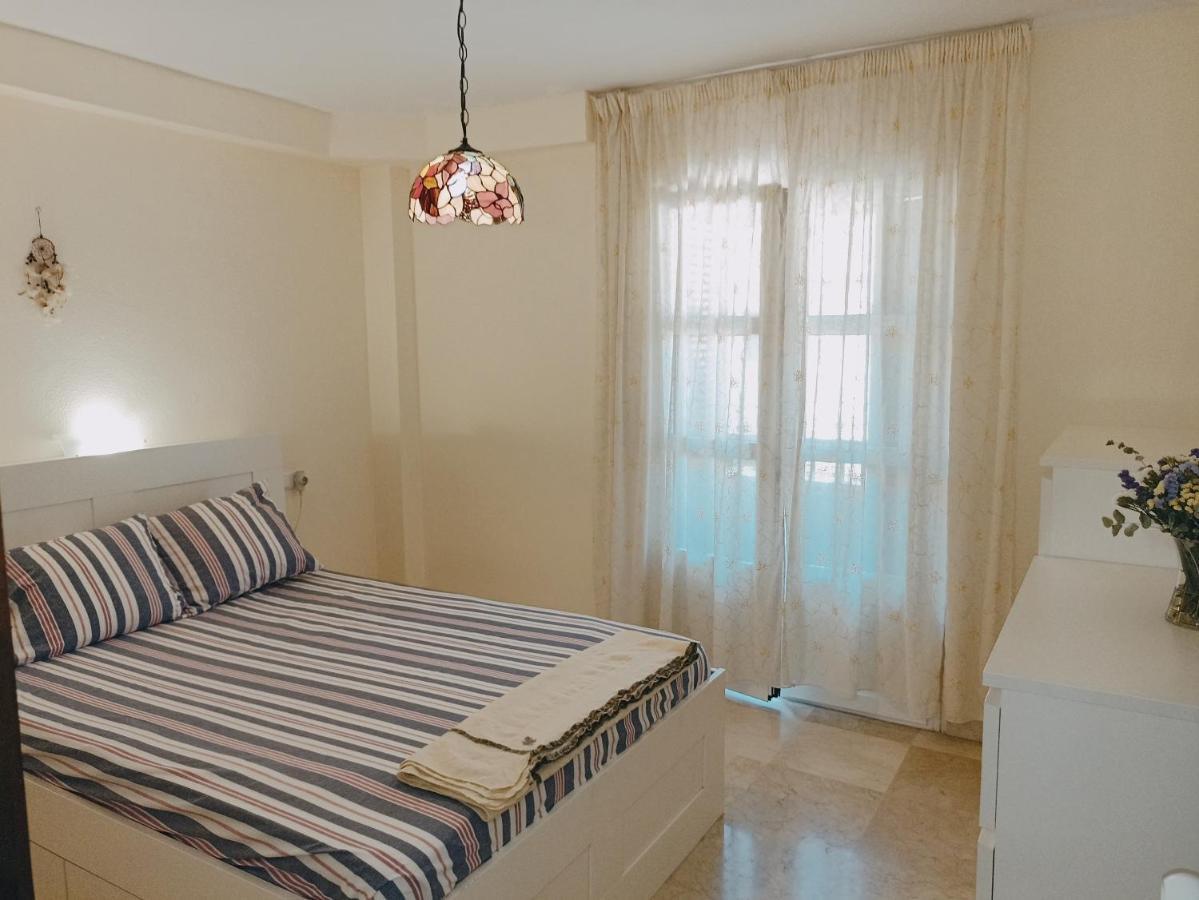 Apartamento Confortable habitación céntrica en piso privado Málaga Exterior foto