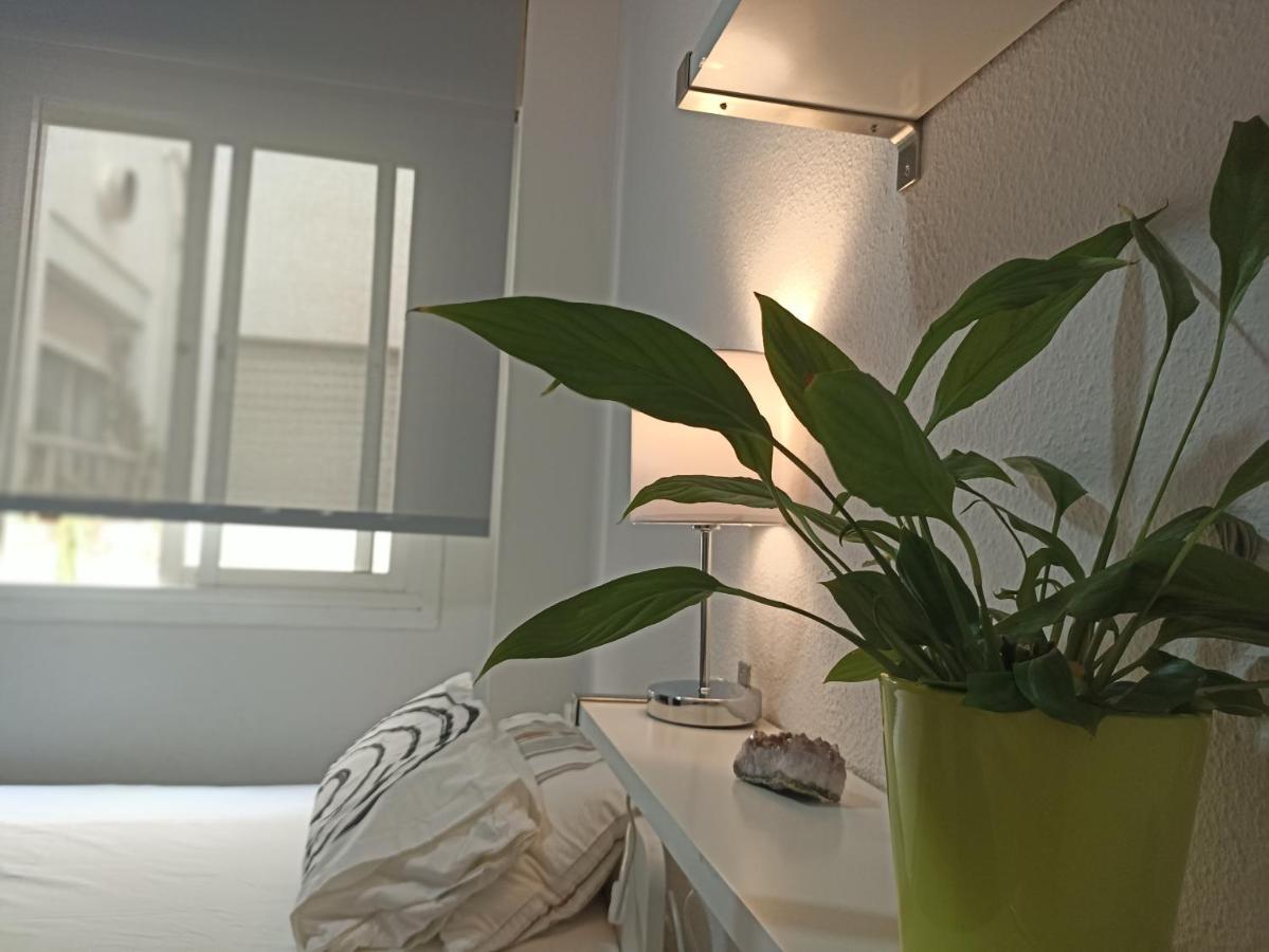 Apartamento Confortable habitación céntrica en piso privado Málaga Exterior foto