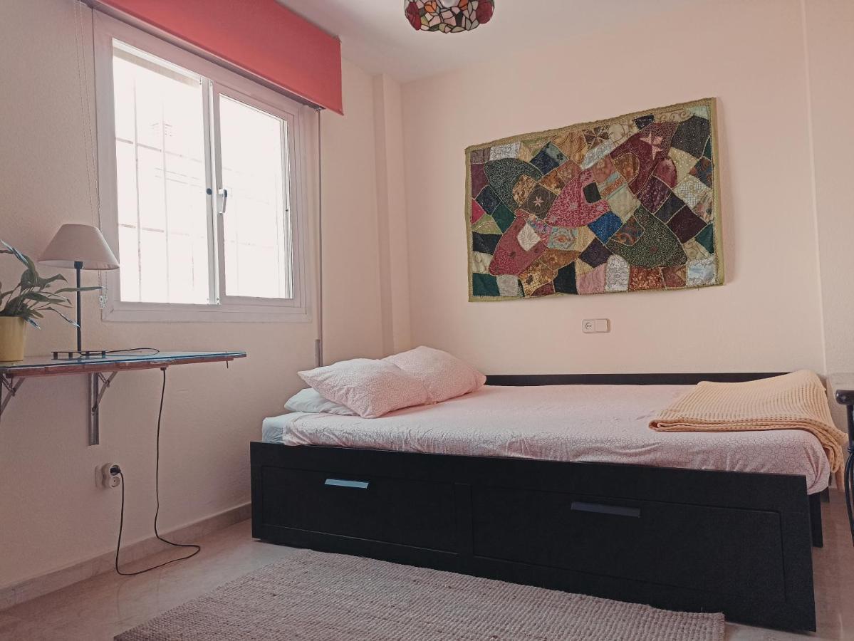 Apartamento Confortable habitación céntrica en piso privado Málaga Exterior foto