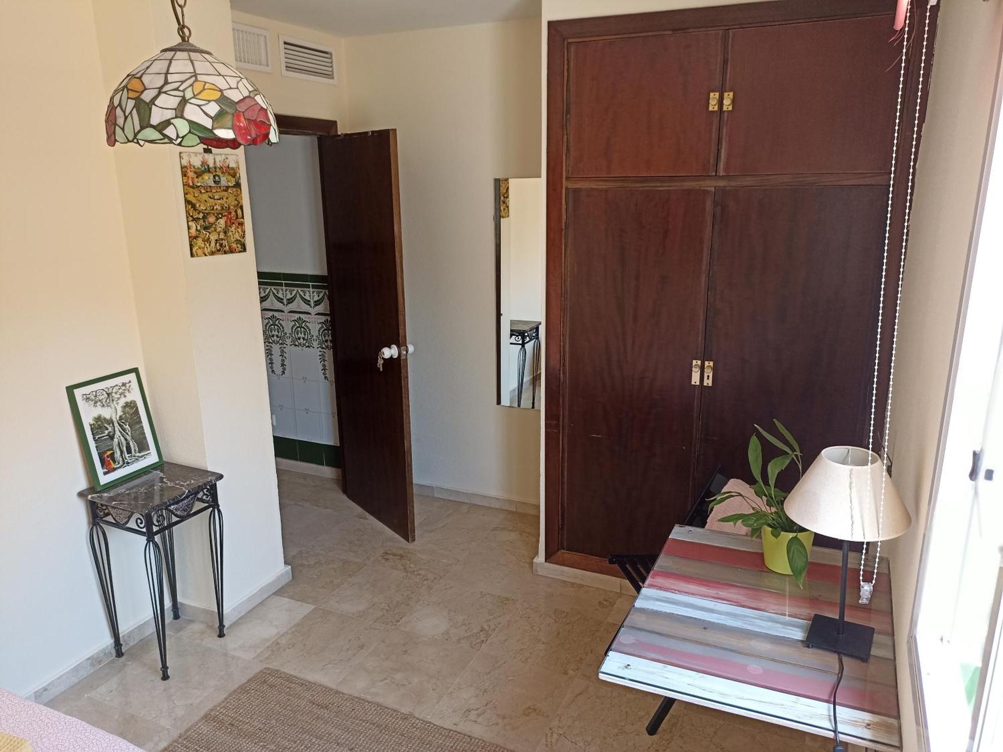 Apartamento Confortable habitación céntrica en piso privado Málaga Exterior foto
