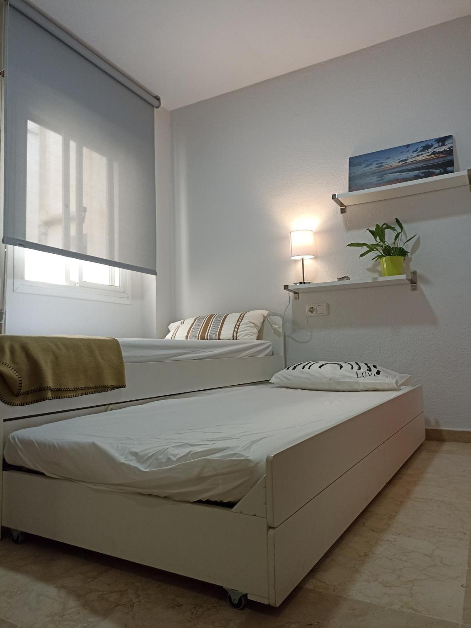 Apartamento Confortable habitación céntrica en piso privado Málaga Exterior foto